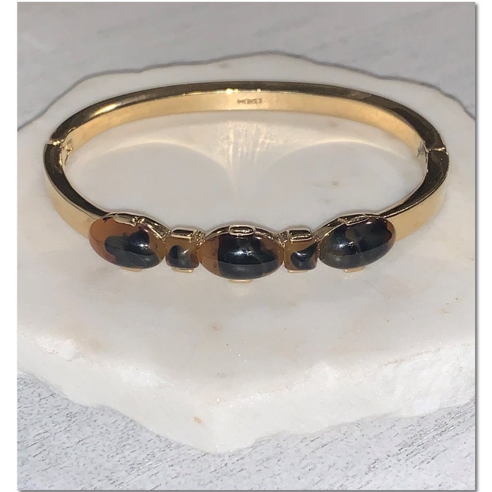Monet Gold Hinged Bangle Bracelet Cats Eye EUC